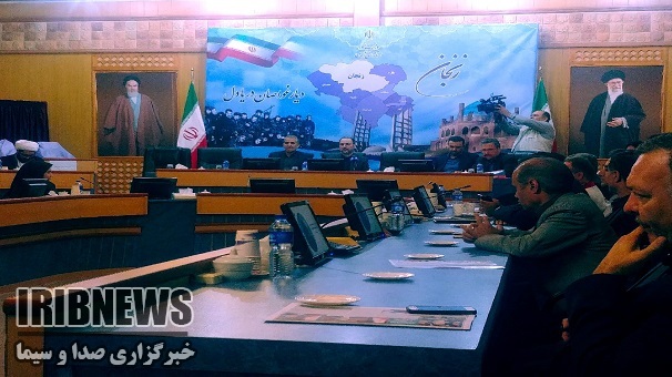 اعتیاد 11 درصد تولید ناخالص ملی کشور را می بلعد . اعتیاد 11 درصد تولید ناخالص ملی کشور را می بلعد .