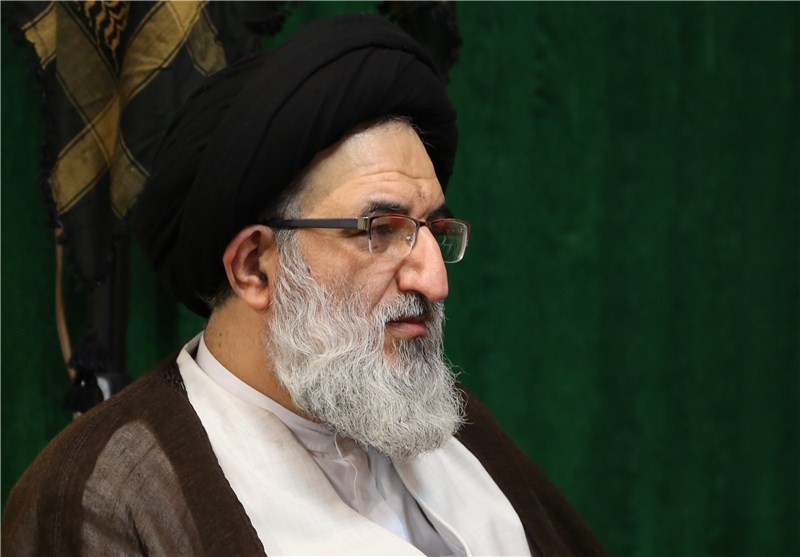 هدف دشمن در جنگ نرم القای شبهه و جلب اعتماد است