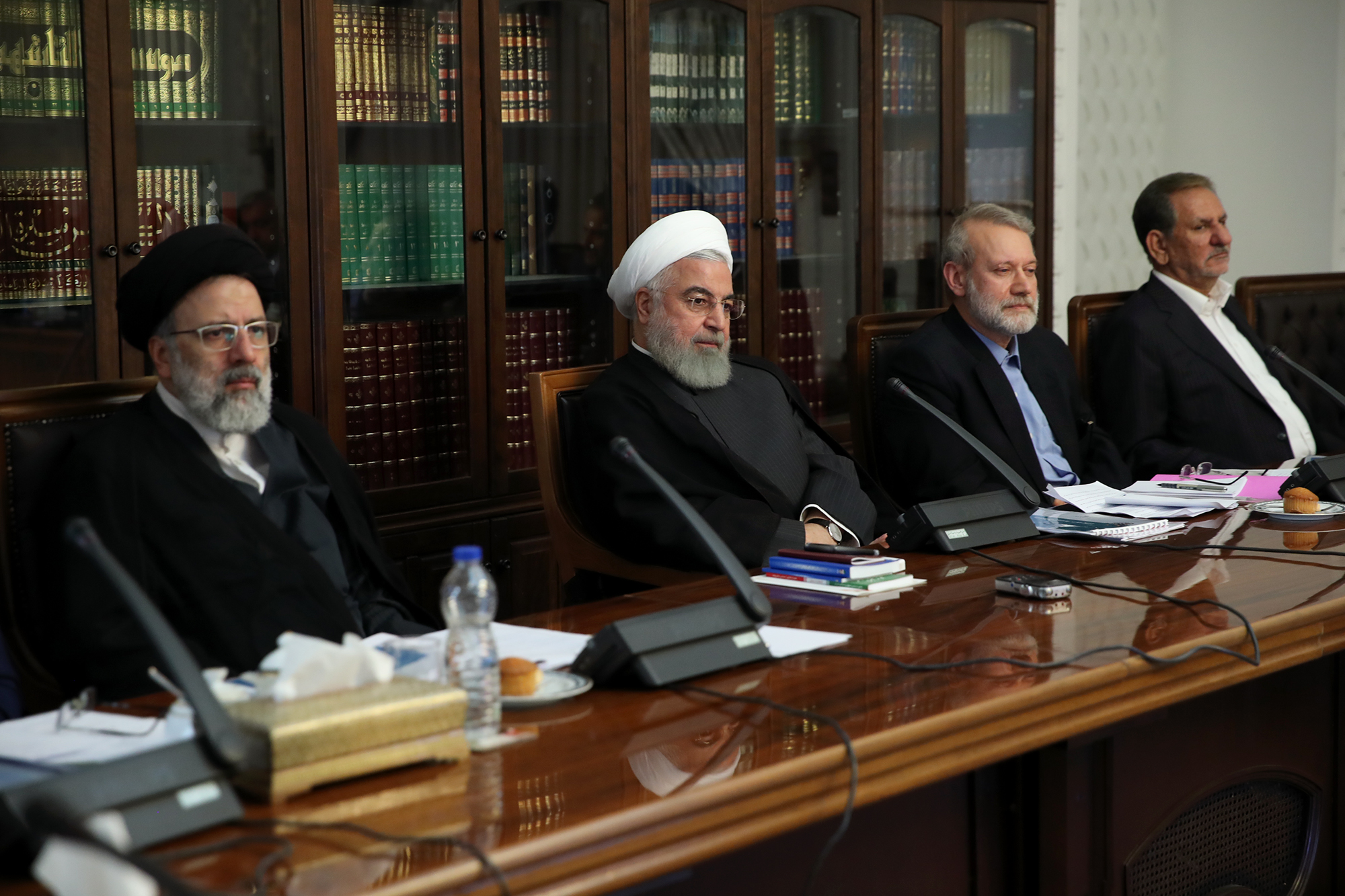 تاکید بر تقویت نقش بانکها در ایجاد رونق اقتصادی تاکید بر تقویت نقش بانکها در ایجاد رونق اقتصادی