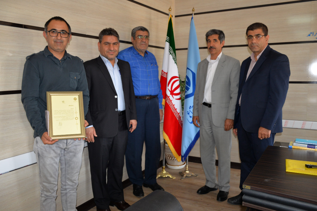 کسب رتبه سوم کشوری برای عکاس کهگیلویه وبویراحمدی کسب رتبه سوم کشوری برای عکاس کهگیلویه وبویراحمدی