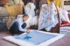 این جا مردم زندگی می&zwnj;کنند..