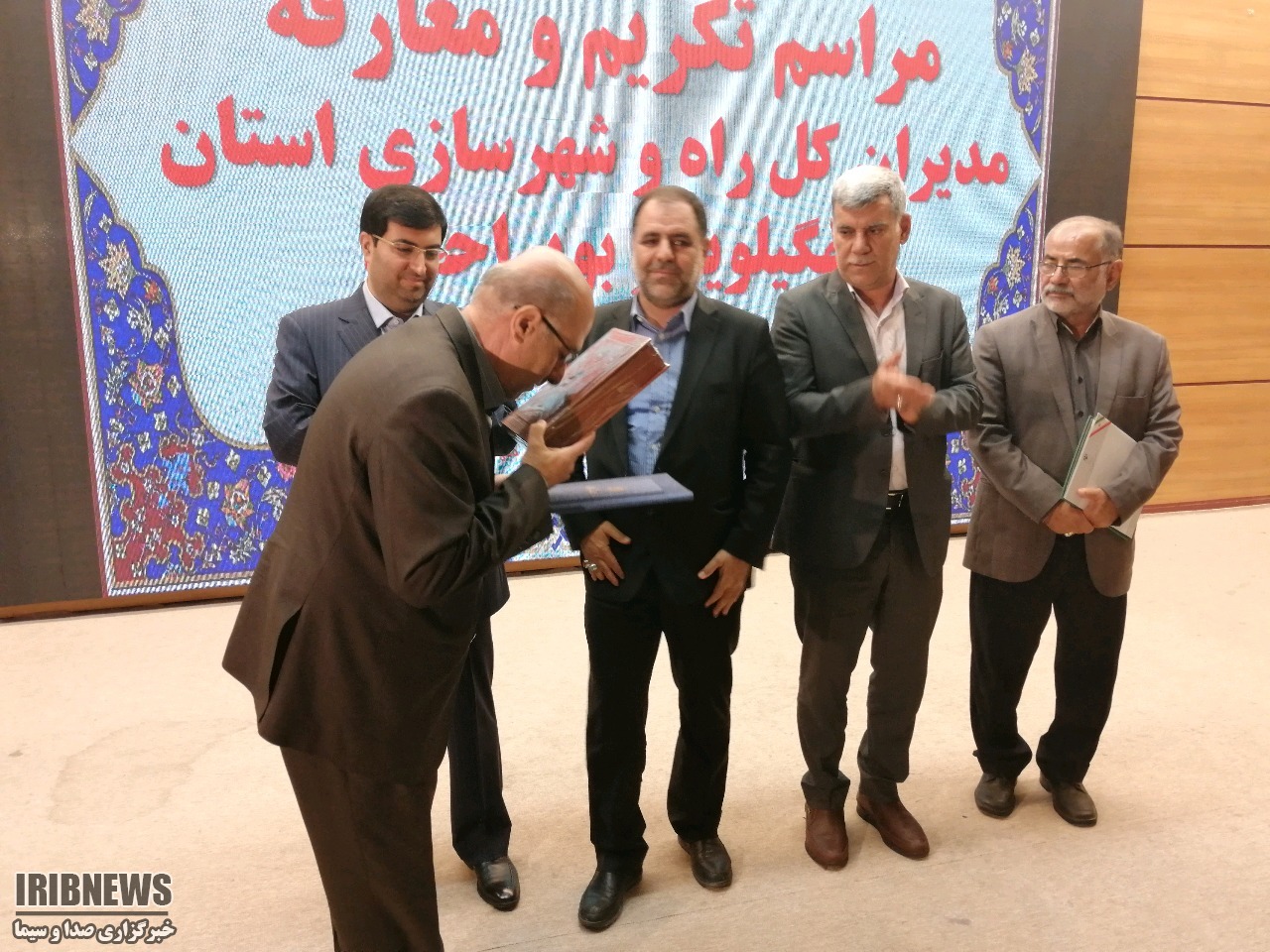 کهگیلویه و بویراحمد محل عبور محورهای مهم مواصلاتی