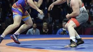 نظارت پیشکسوت خوزستان بر مسابقات کشتی قهرمانی کشور