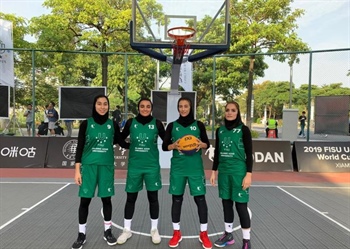 دختران بسکتبالیست دانشگاه آزاد از فینال بازماندند