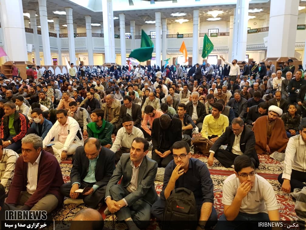 جشن آغاز امامت منجی عالم بشریت در شیراز جشن آغاز امامت منجی عالم بشریت در شیراز