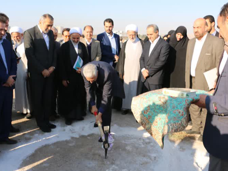 بهره برداری از دو طرح عمرانی در دانشگاه قم