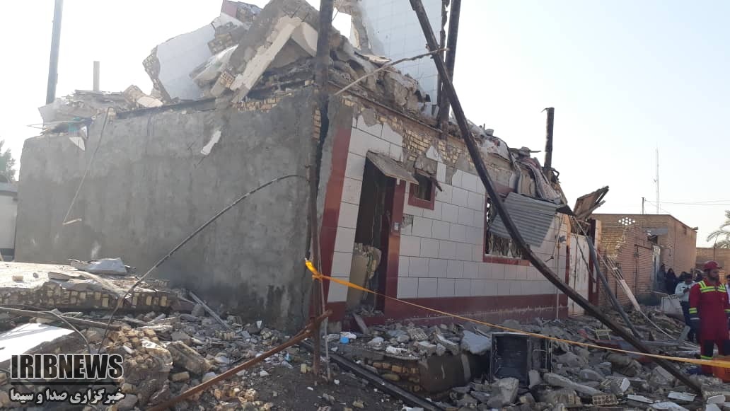 انفجار انفجار گاز در یک منزل مسکونی انفجار انفجار گاز در یک منزل مسکونی