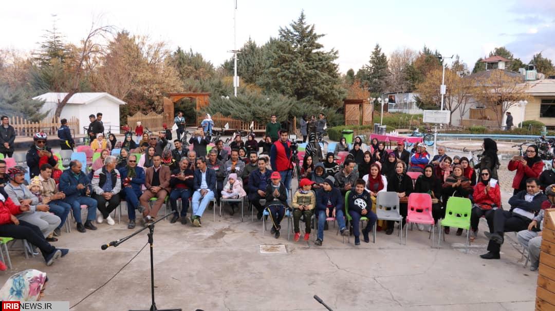 همایش دوچرخه سواران سحر خیز در سیرجان همایش دوچرخه سواران سحر خیز در سیرجان