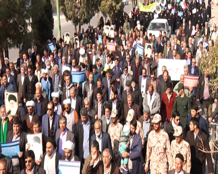 راهپیمایی مردم مهریز در حمایت از اقتدار و امنیت کشور راهپیمایی مردم مهریز در حمایت از اقتدار و امنیت کشور