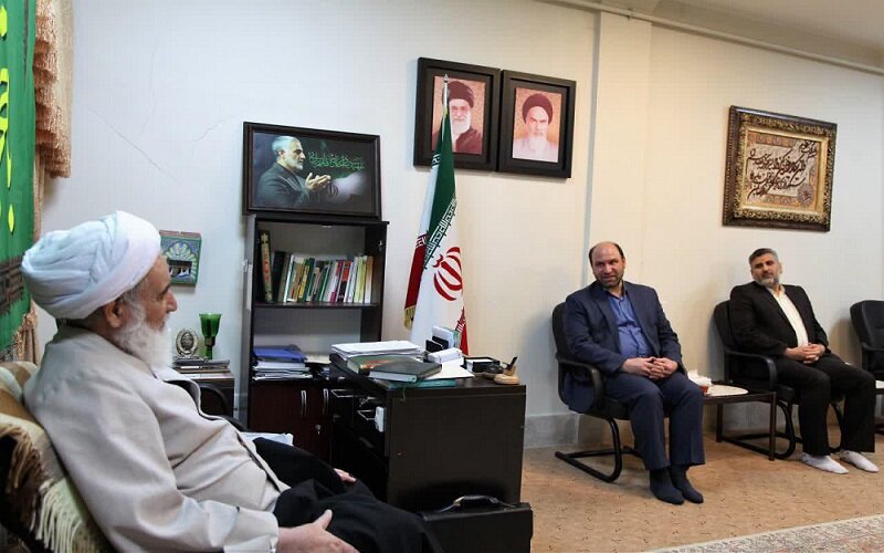 برای عمل به شعار درخانه بمانید باید نیاز مردم برآورده شود برای عمل به شعار درخانه بمانید باید نیاز مردم برآورده شود