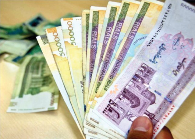 پرداخت وام میلیاردی اشتغال به مددجویان عباس آبادی