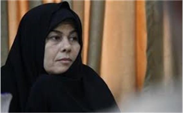 توجه به نمادهای اصیل و سنتی در رویداد مد و لباس یزد توجه به نمادهای اصیل و سنتی در رویداد مد و لباس یزد