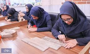 آموزش صنایع دستی به ۲۰۷ هنرجوی چهارمحال و بختیاری آموزش صنایع دستی به ۲۰۷ هنرجوی چهارمحال و بختیاری