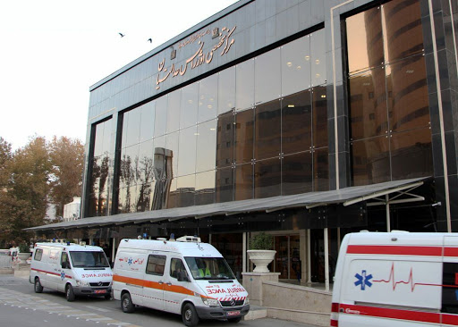 خروج اورژانس عدالتیان بیمارستان امام رضا (ع) مشهد از بار کرونا