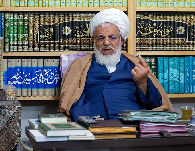 استفاده از ظرفیت طلاب و روحانیون برای مستندسازی وقایع دفاع مقدس استفاده از ظرفیت طلاب و روحانیون برای مستندسازی وقایع دفاع مقدس