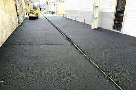 آسفالت کوچه های خاکی حاشیه شهر زاهدان