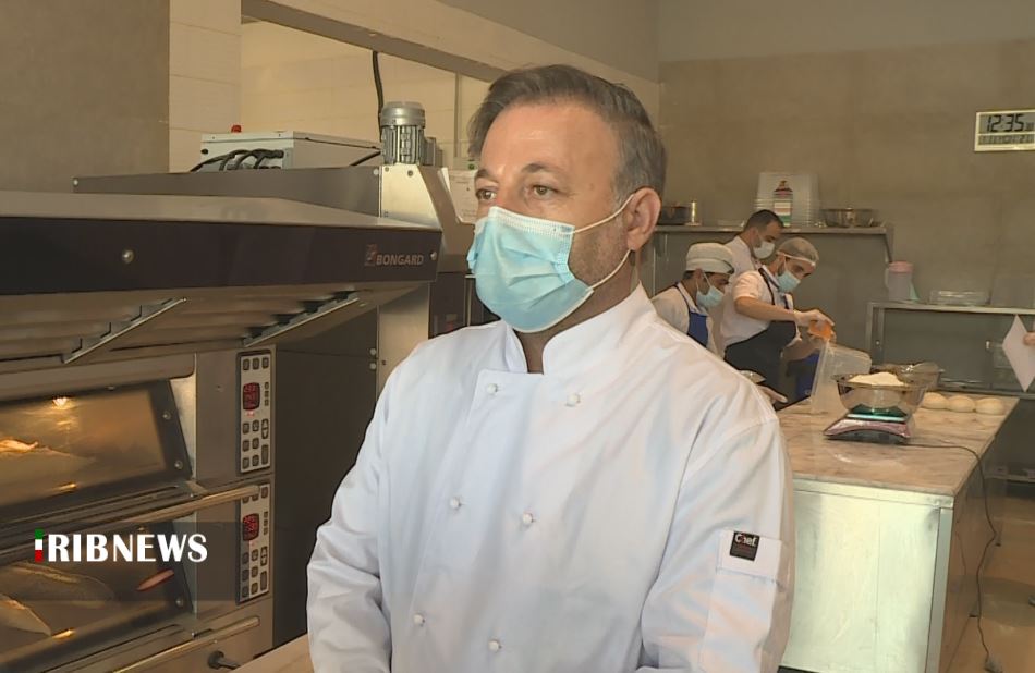 بهره برداری از واحد تولیدی نان ارگانیک در کیش بهره برداری از واحد تولیدی نان ارگانیک در کیش