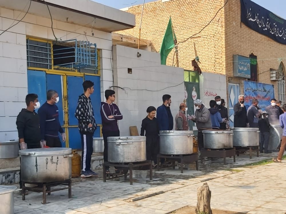 پخت غذای نذری جمعی در اروندکنار پخت غذای نذری جمعی در اروندکنار