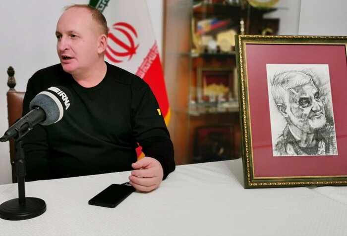 راز علاقه افسر روس به سپهبد سلیمانی راز علاقه افسر روس به سپهبد سلیمانی