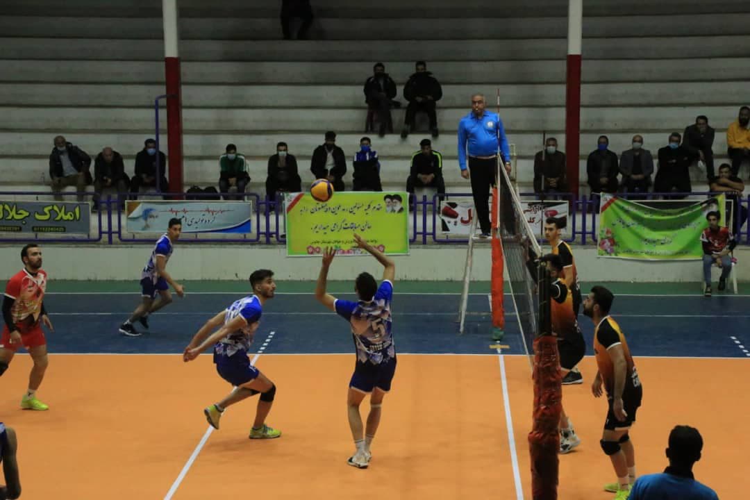 رقابت تنگاتنگ سه تیم مازندرانی برای صعود به مرحله نهایی