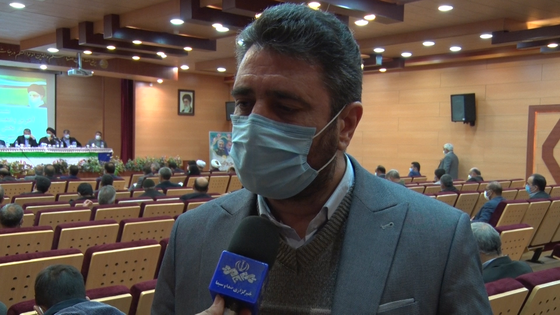 استان اصفهان رتبه نخست جذب اعتبارات بخش گلخانه ای در کشور استان اصفهان رتبه نخست جذب اعتبارات بخش گلخانه ای در کشور