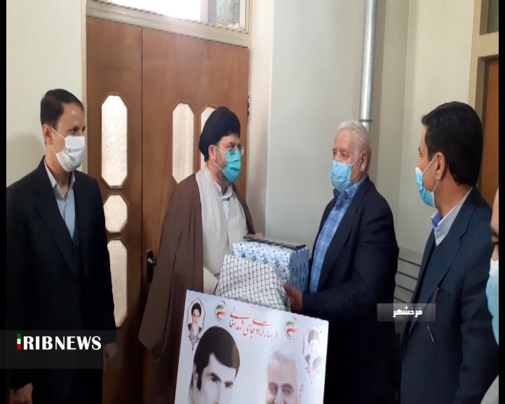 تجلیل از خانواده نخستین شهید انقلاب در استان در فرخشهر + فیلم