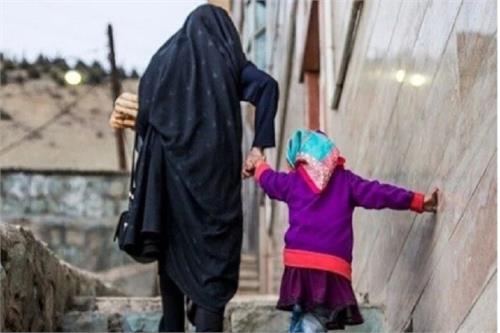 ۴۹ هزار زن سرپرست خانوار تحت حمایت کمیته امداد