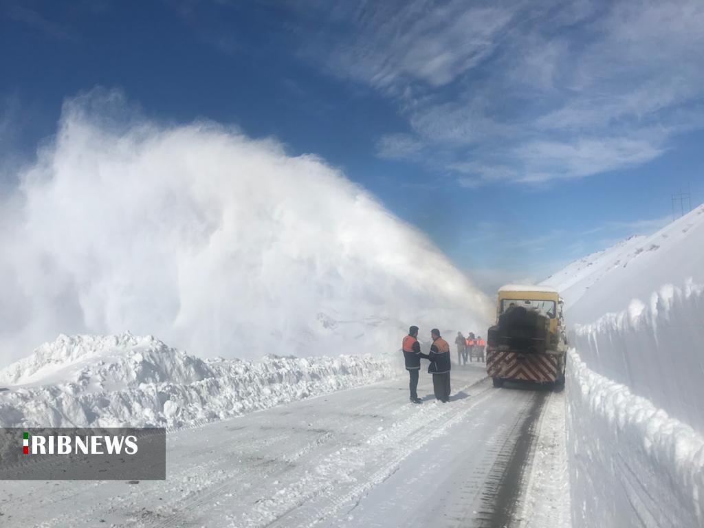 180 روستای کردستان در محاصره برف 180 روستای کردستان در محاصره برف
