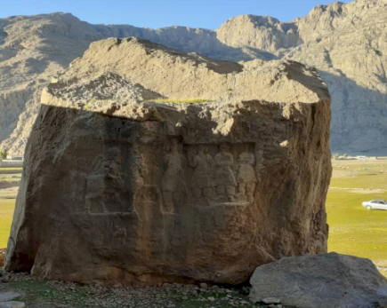 ساخت سایبان حفاظتی بر روی سنگ نگاره های ایذه ساخت سایبان حفاظتی بر روی سنگ نگاره های ایذه