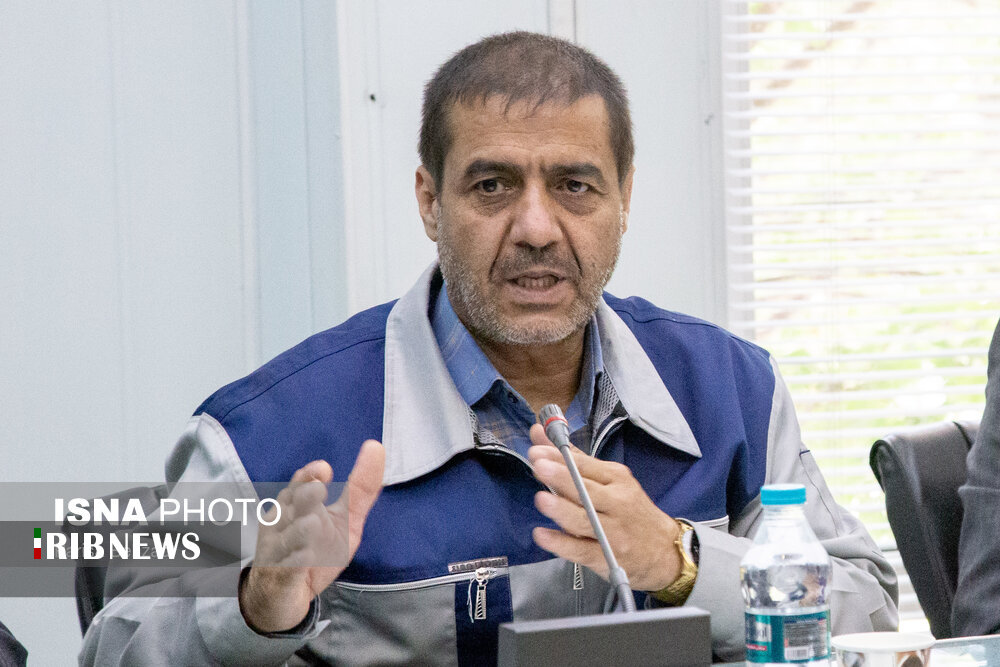 تحریم داخلی در کمین تجهیزات غول پیکر تحریم شکن تحریم داخلی در کمین تجهیزات غول پیکر تحریم شکن