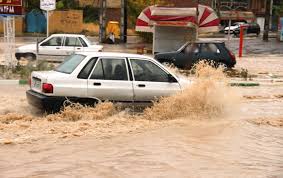 سرریزشدن آب از منهول شبکه فاضلاب؛ دلیل اصلی آبگرفتکی معابر ارومیه