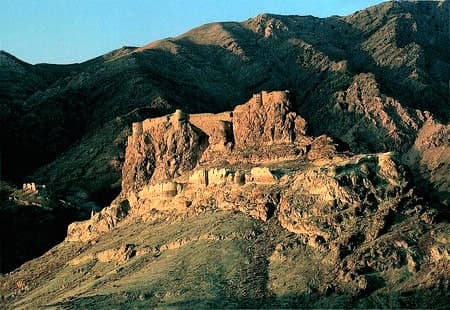 تقویم تاریخ؛ از مرگ سازنده بمب هستهای تا ترور آیت الله صدر تقویم تاریخ؛ از مرگ سازنده بمب هستهای تا ترور آیت الله صدر