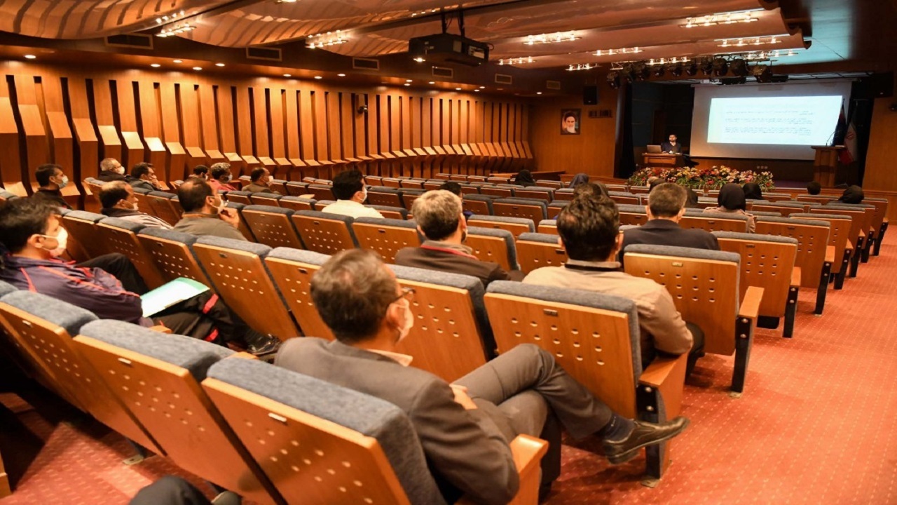 اولین دوره آموزشی پدافند زیستی غلات در کشور اولین دوره آموزشی پدافند زیستی غلات در کشور