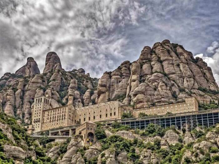 عجیب‌ترین خانه‌های جهان + تصاویر