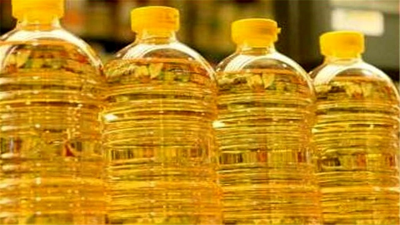 روغن مایع جوش نمیزند!/ پر و بال مرغ چیده میشود روغن مایع جوش نمیزند!/ پر و بال مرغ چیده میشود