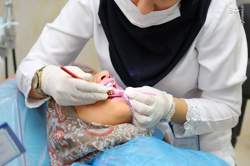 خدمات پزشکی رایگان به روستاییان بخش سندرک خدمات پزشکی رایگان به روستاییان بخش سندرک