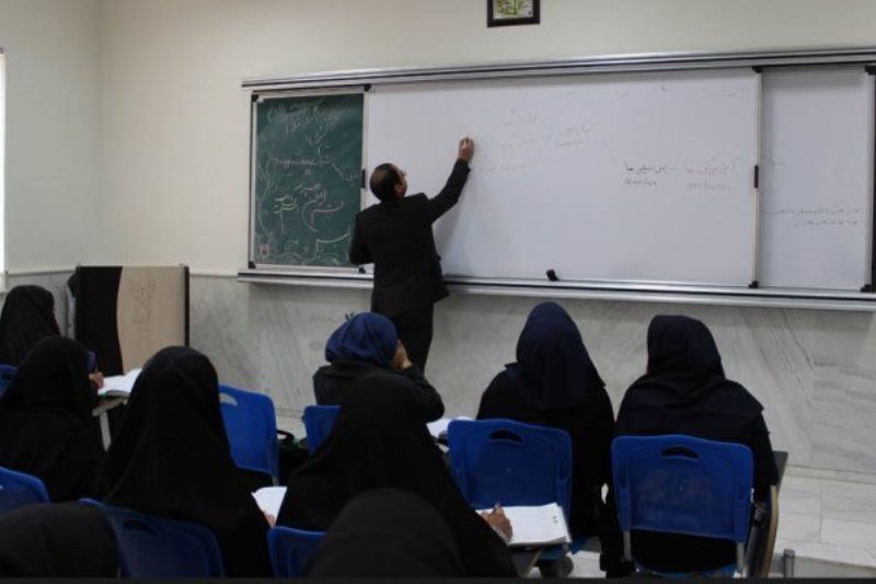 اختصاص بیش از ۴ میلیارد تومان به دانشجویان مددجو در کرمانشاه اختصاص بیش از ۴ میلیارد تومان به دانشجویان مددجو در کرمانشاه