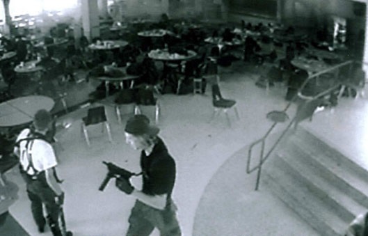 دانش آموز آمریکایی بمب دست ساز در کلاس منفجر کرد