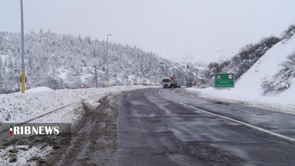 تردد در تمامی محورهای مواصلاتی استان اردبیل جریان دارد