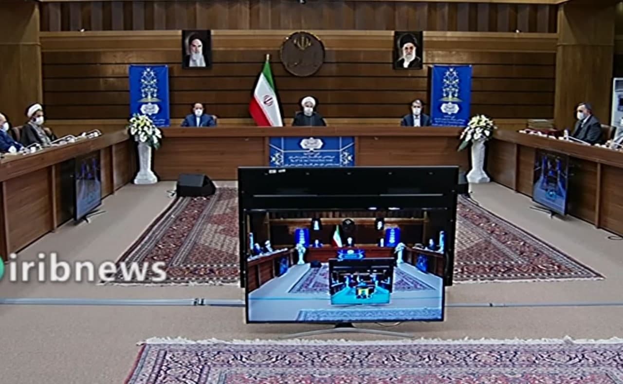 آغاز آیین معرفی برگزیدگان کتاب با حضو رئیس جمهور