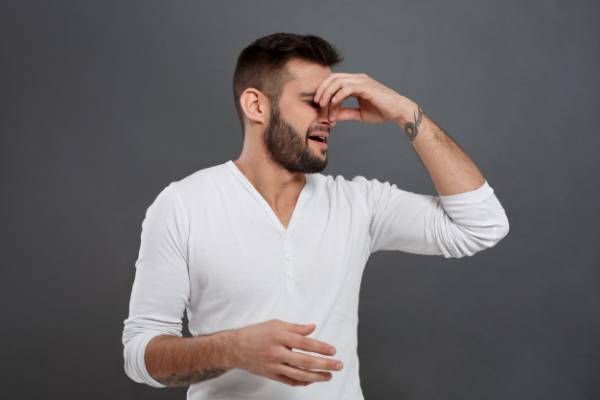 بوی بد چرم چگونه رفع میشود؟ بوی بد چرم چگونه رفع میشود؟
