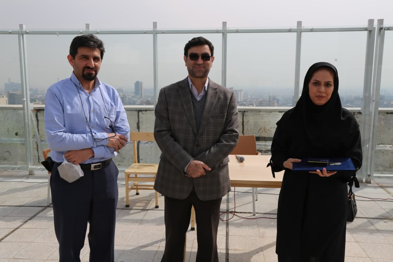 درخشش علمی یک بانوی دانشجوی دکتری با سه فرزند