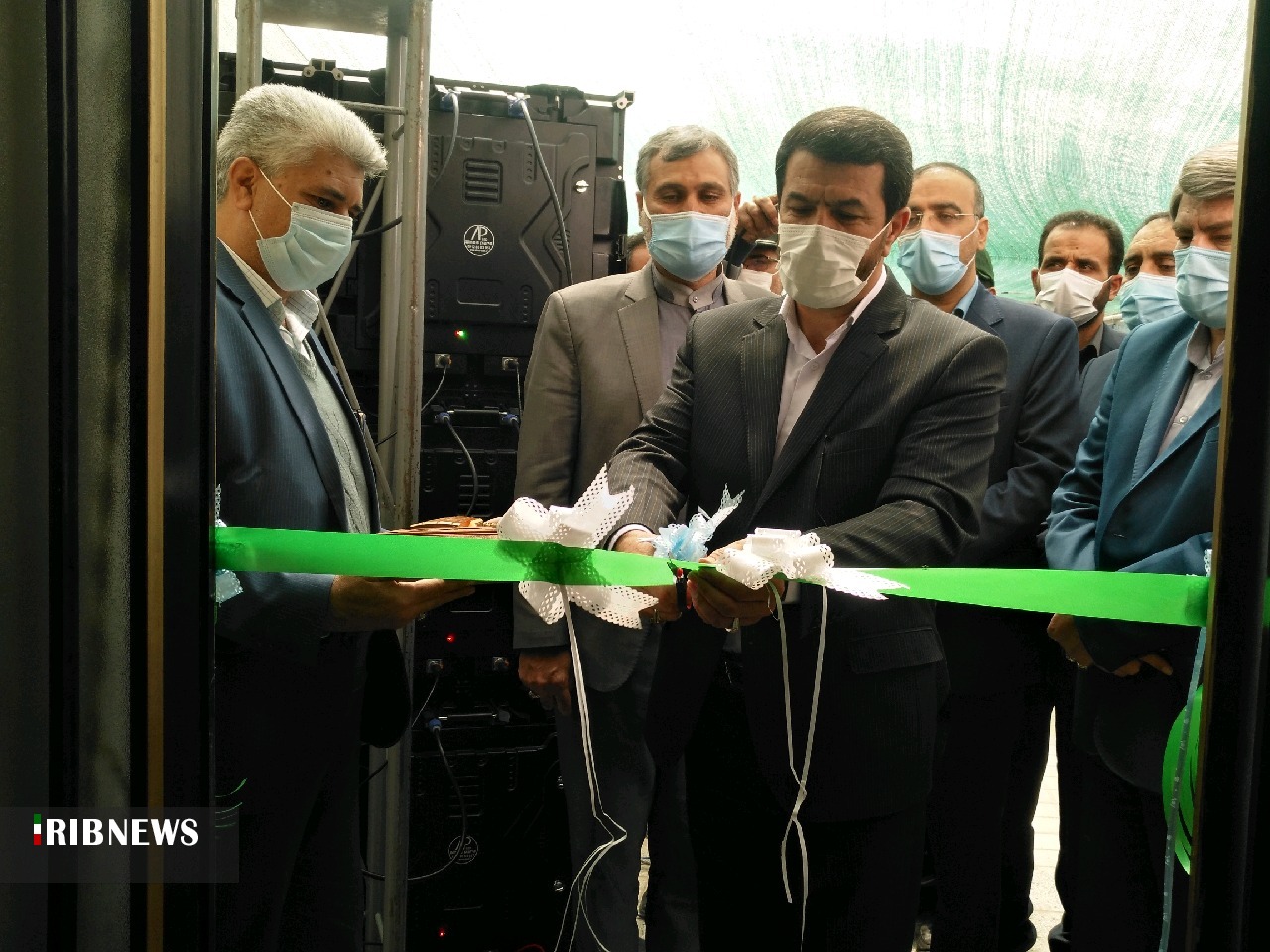 ۲۵۰۰ سرپناه برای خانواده های نیازمند در  خراسان جنوبی