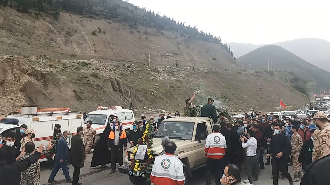 استقبال از پیکر شهید مدافع حرم در مازندران استقبال از پیکر شهید مدافع حرم در مازندران