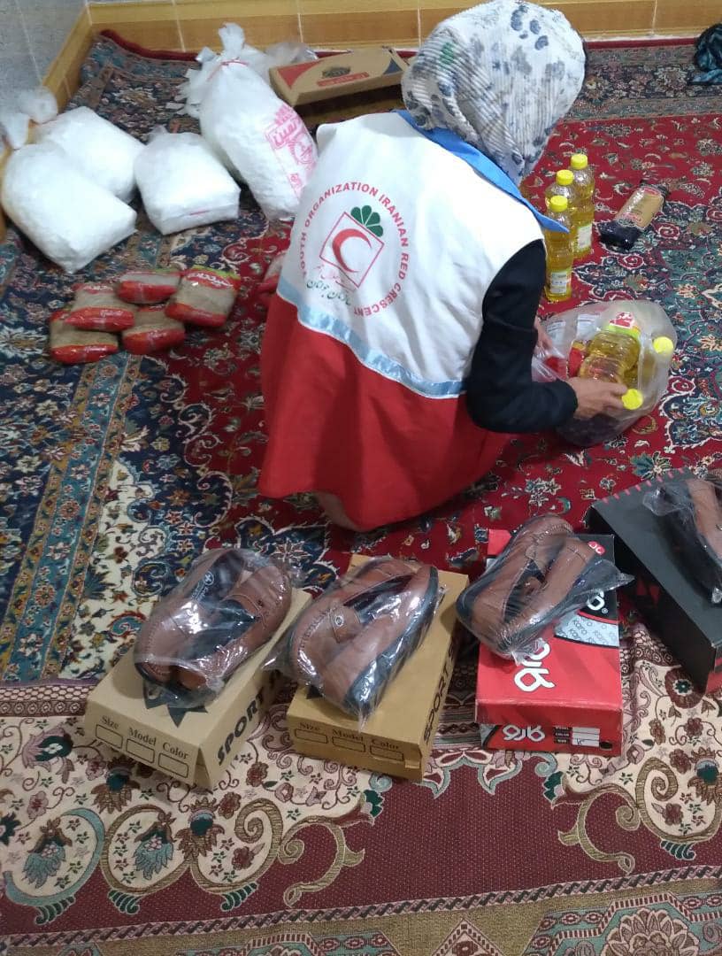 توزیع بیش از ۳ هزار بسته معیشتی در خراسان جنوبی توزیع بیش از ۳ هزار بسته معیشتی در خراسان جنوبی