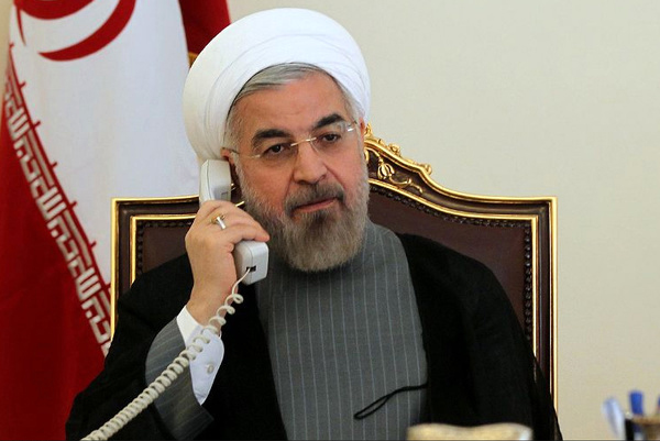 رئیس جمهور فرا رسیدن سال ۱۴۰۰ را به رهبر انقلاب تبریک گفت