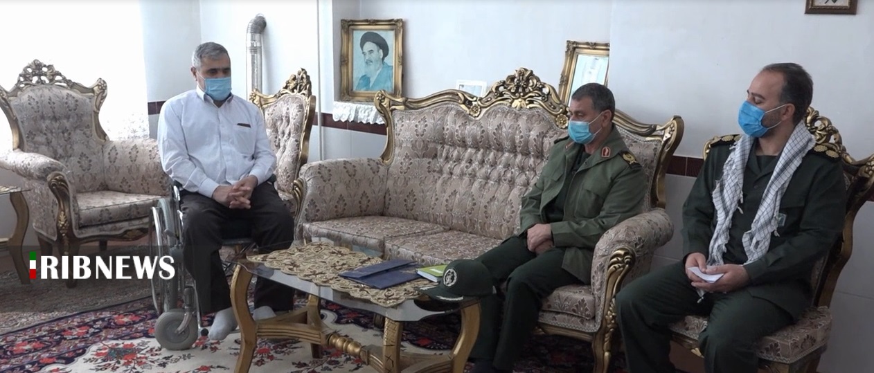 دیدار فرمانده سپاه بیت المقدس کردستان با خانواده شهدا