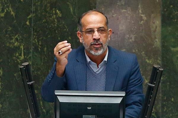 نگرانی نماینده یزد درباره ورود کرونای انگلیسی به این استان