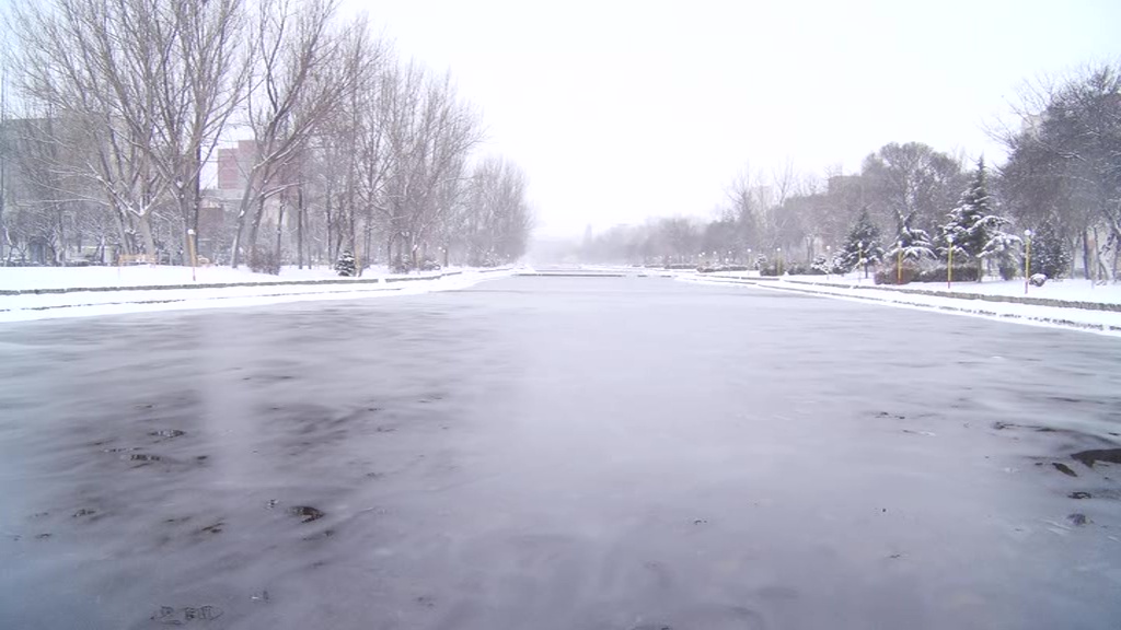 کاهش دما و بارش برف در اردبیل