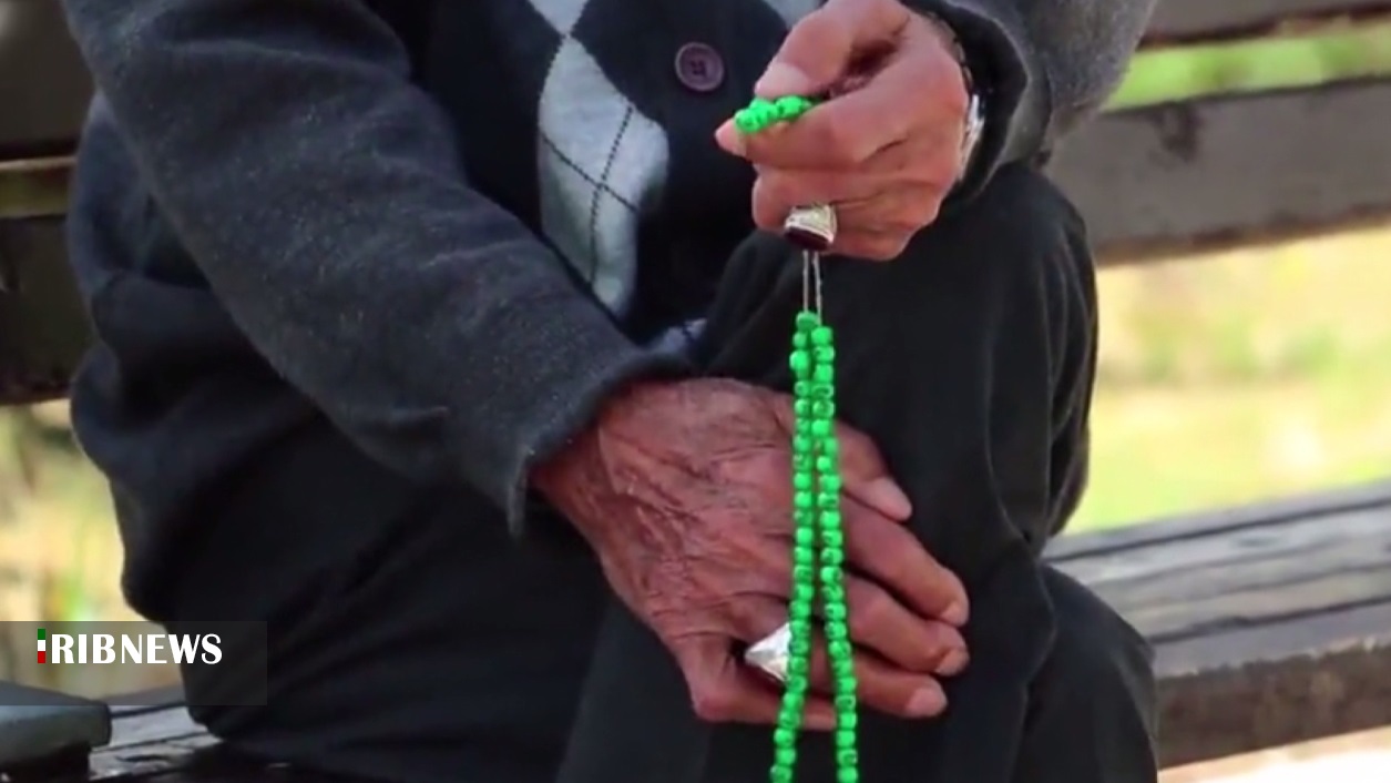 روز پدرِ متفاوتِ پدران شهدا در کردستان روز پدرِ متفاوتِ پدران شهدا در کردستان